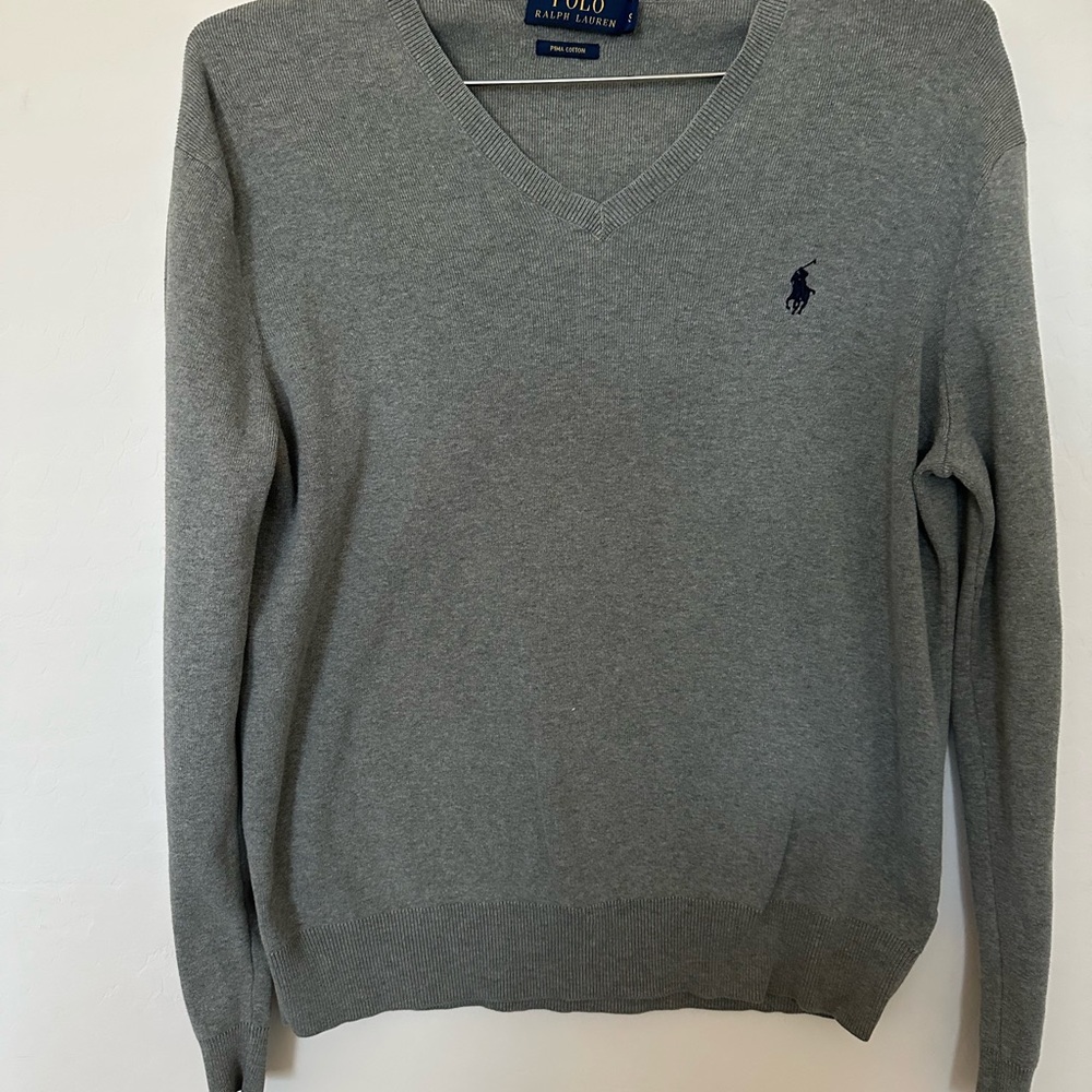 Ralph Lauren Men's V-Neck Sweater in Heather Gray